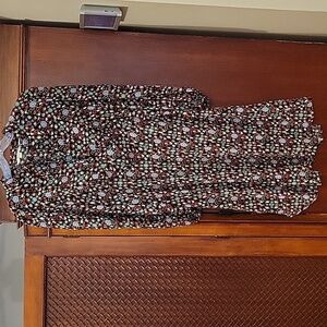 Boden | Tie Neck Long Sleeve Shirt Dress in Black and Gardenia Swirl - size 6L